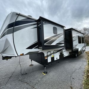 2021 Jayco Seismic 4113